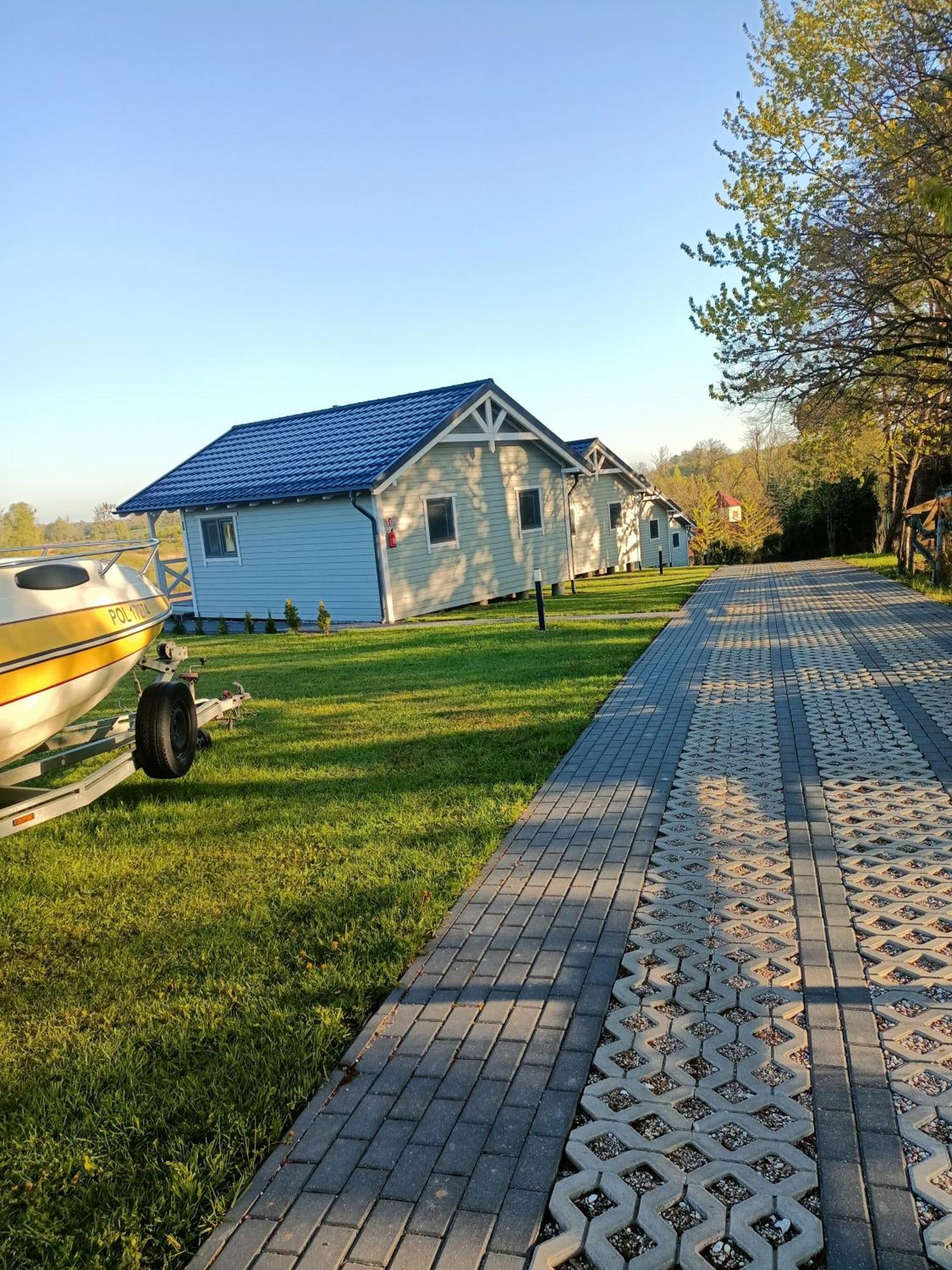 Kalski Dworek Венгожино Экстерьер фото